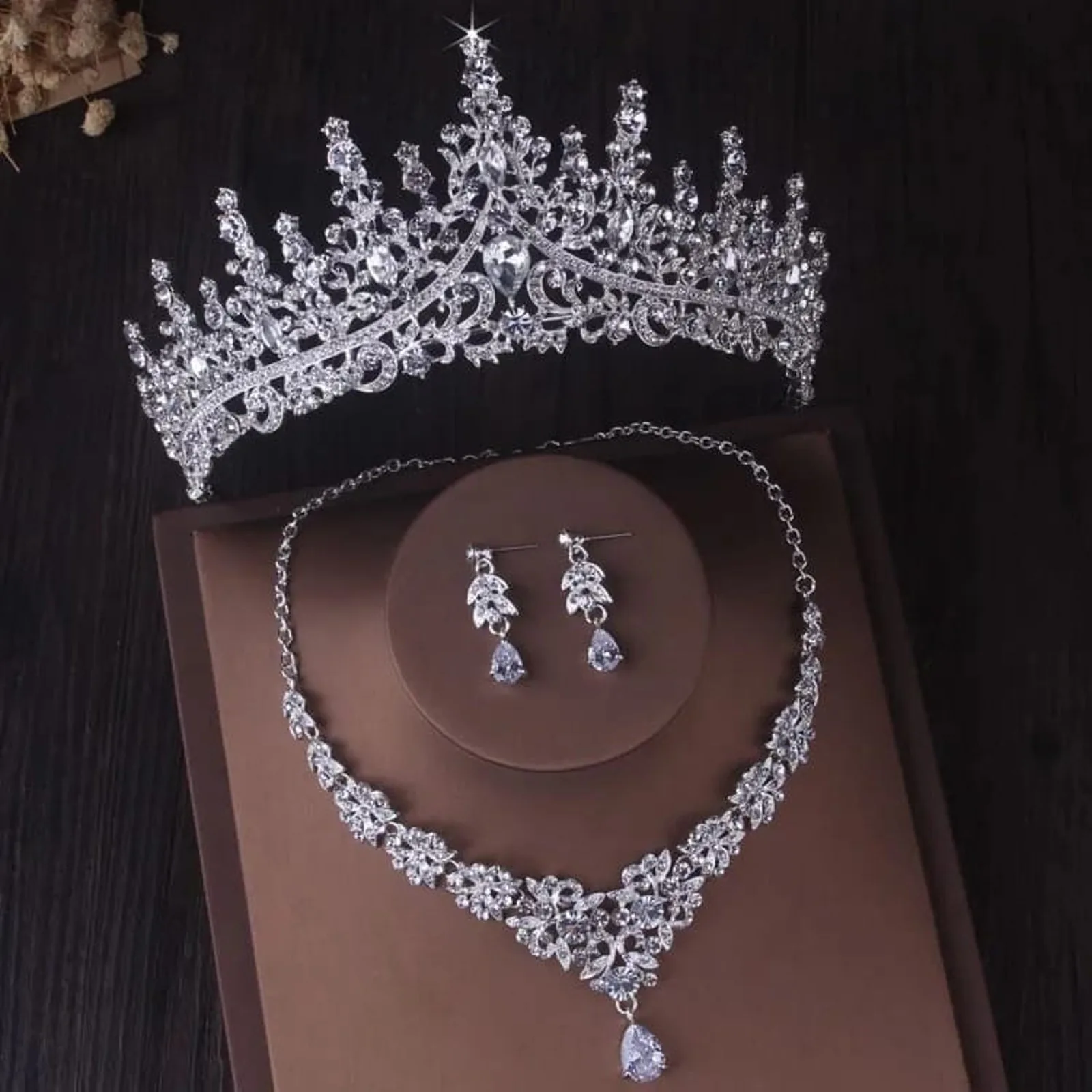 Bridal Tiara Set Crown Tiara | Silver | Necklace | Earrings | Wedding | Jewelry | Headwear | Three-Piece | Holiday | 2025