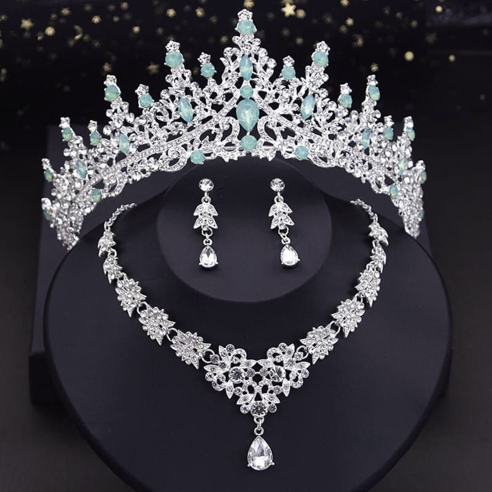 Bridal Tiara Set Crown Tiara set | Silver | Necklace | Earrings | Wedding | Jewelry | Headwear | Three-Piece | Holiday | 2025 Trend