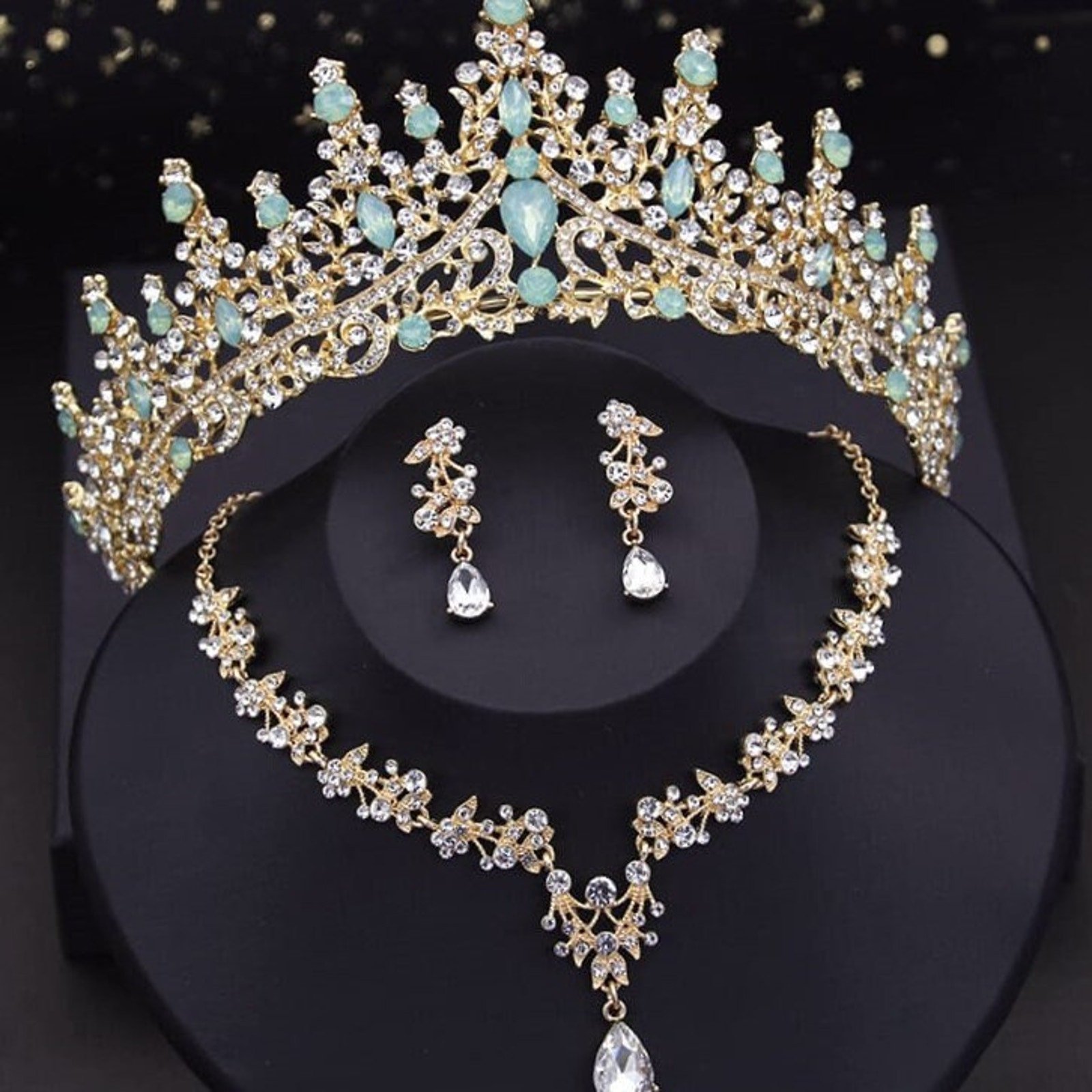 Tiara Set Bridal Gold Tiara set | Gold Tiara | Necklace | Earrings | Wedding | Jewelry | Headwear | Three-Piece | Holiday | 2025 Trend